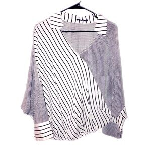 Boohoo Blouse Black/White Elastic Waist Mixed Contrast Stripe Blouse Size 4